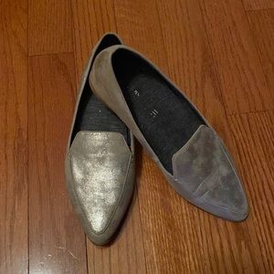 Dr Scholl’s silver flats